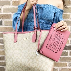 Coach Large Reversible Tote Signature Pink